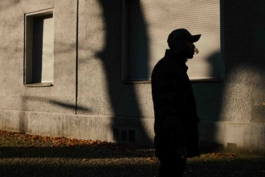 Reinickendorf Berlin Streetphotography rauchende Silhouette Maximilian Gödecke Photography 